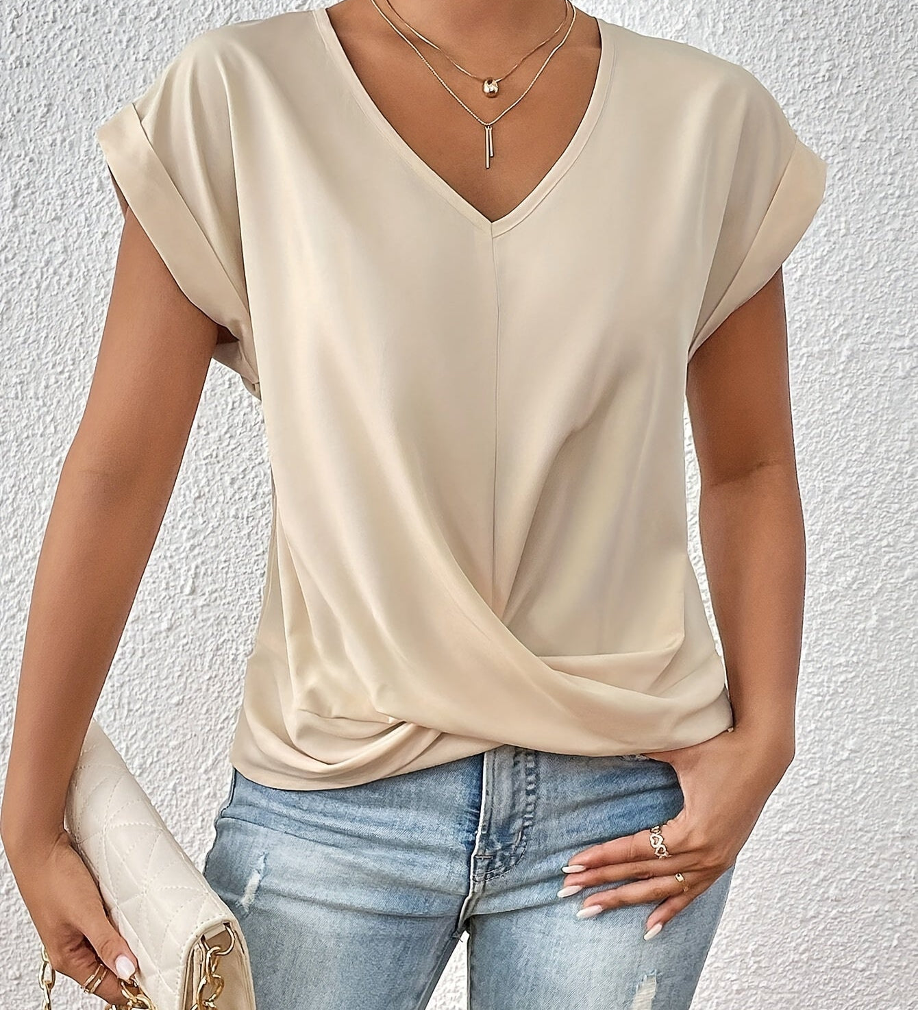 Edna - T-shirt casual com decote em forma de coração