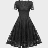 Mara - Vestido de Renda Floral