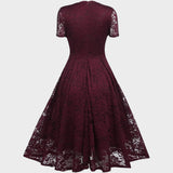 Mara - Vestido de Renda Floral